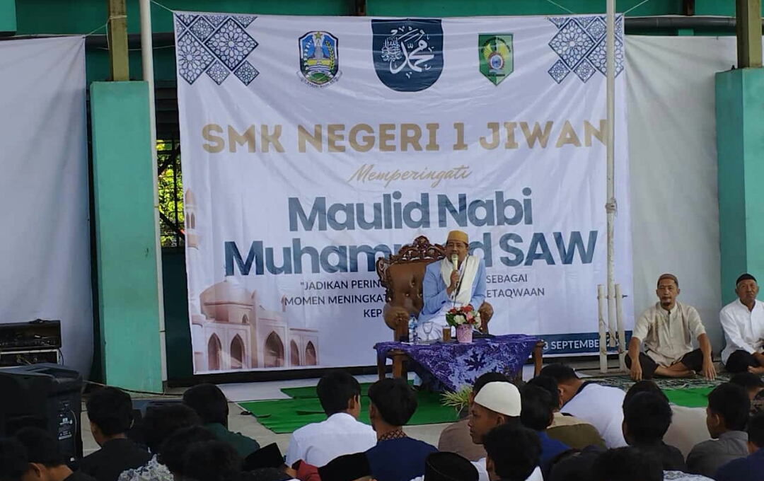 SMKN 1 Jiwan Gelar Peringatan Maulid Nabi, Semarakkan Nilai-nilai Keislaman